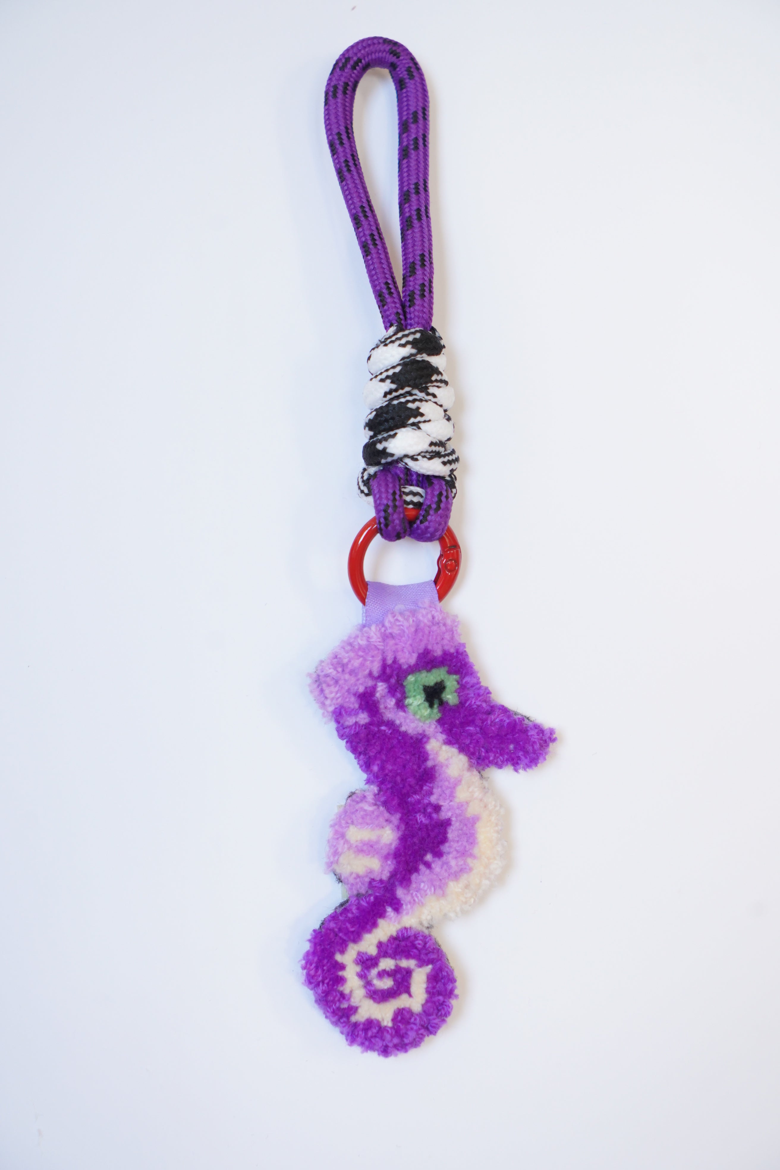 Seehorse purple charms